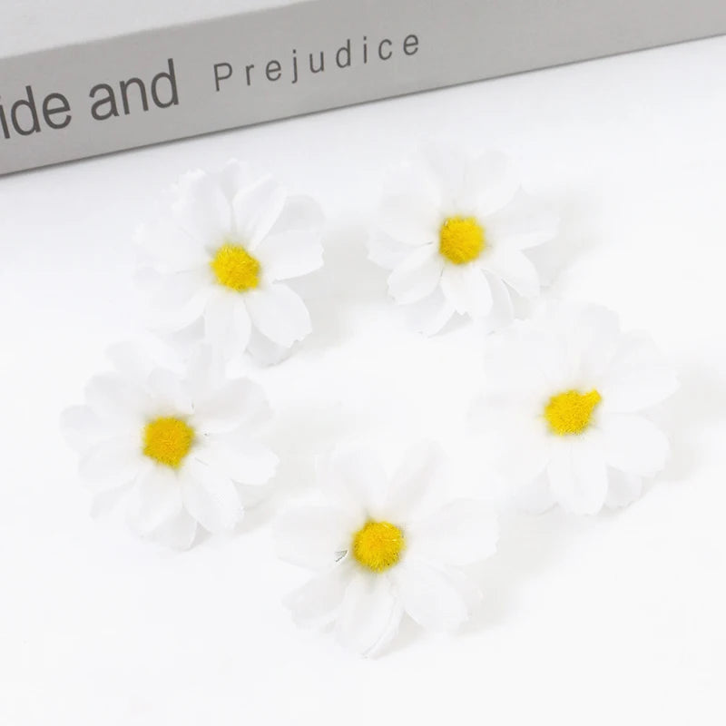 Charming Daisy Silk Bouquet