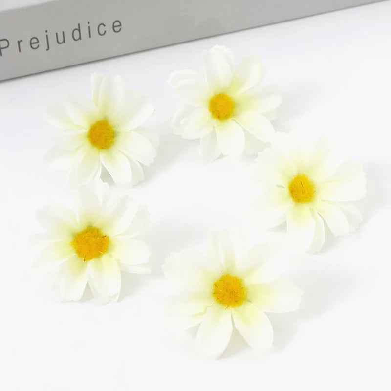 Charming Daisy Silk Bouquet