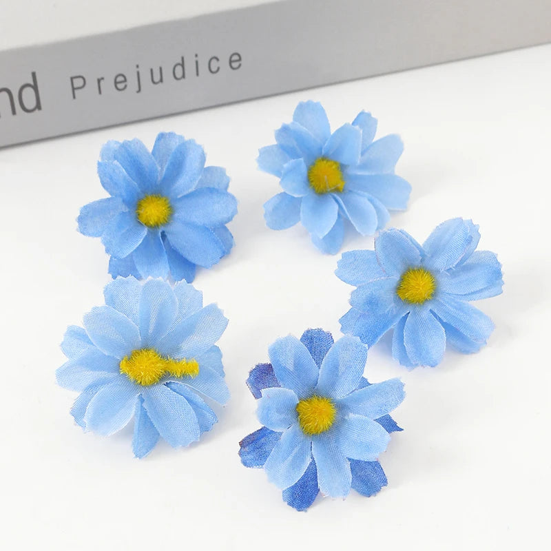 Charming Daisy Silk Bouquet